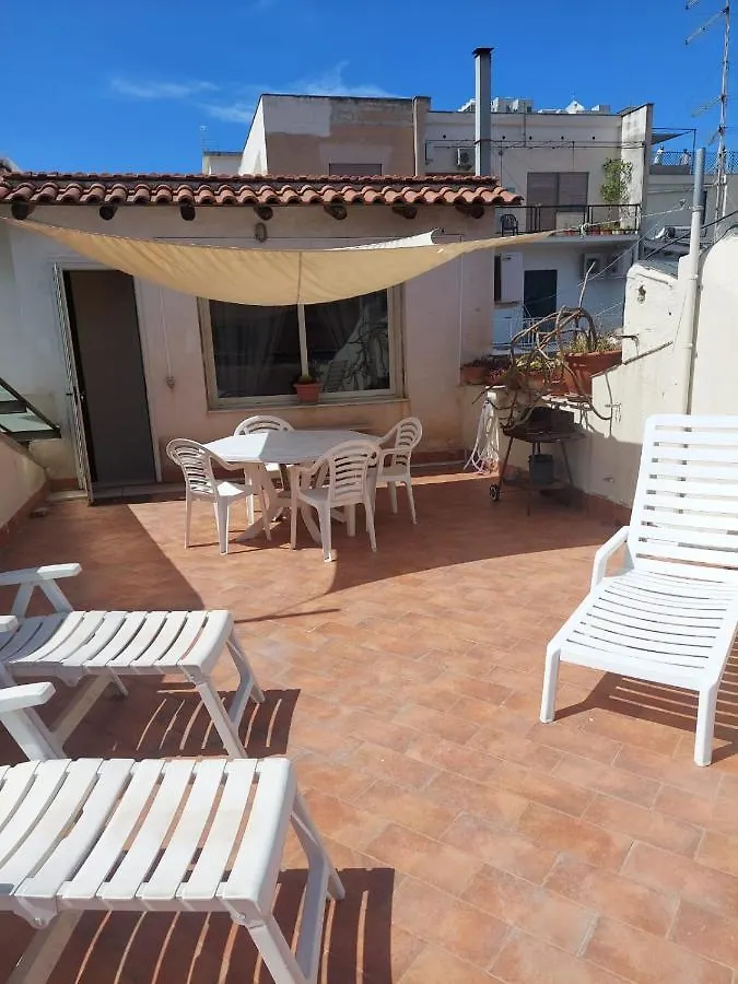 **  Bed & Breakfast Sweet Politeama Palermo Italien